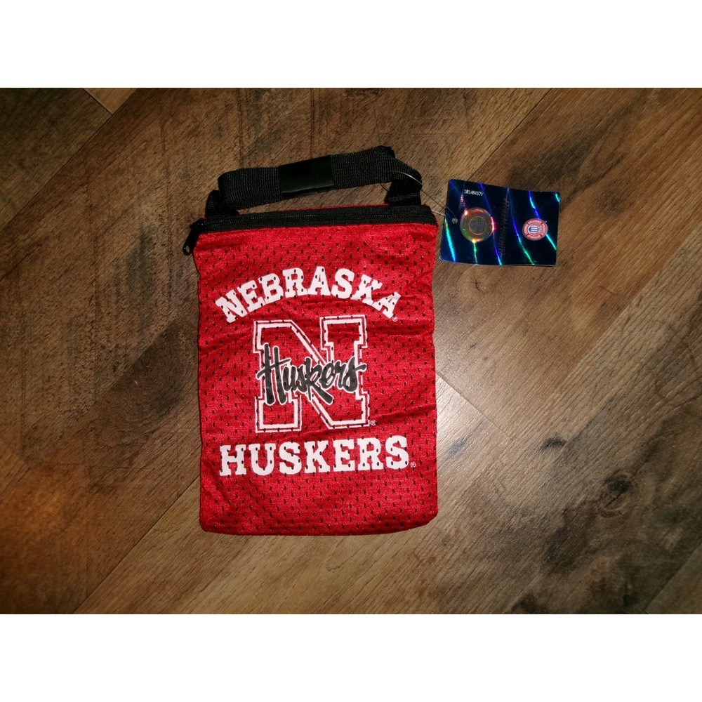 NEBRASKA CORNHUSKERS HUSKERS  6X8 BAG PURSE VINTAGE ZIPPER T1